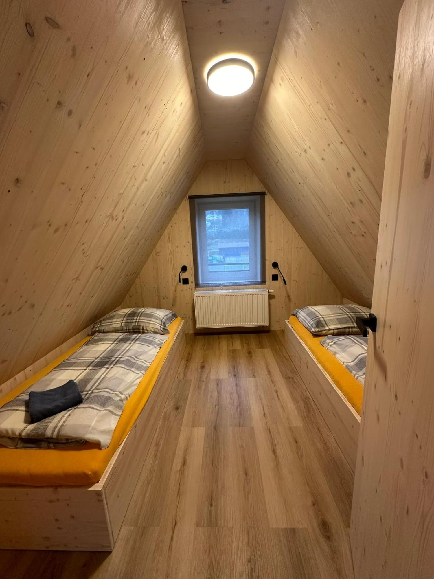 Penzion A Restaurace Pod Sjezdovkou Cenkovice Buitenkant foto
