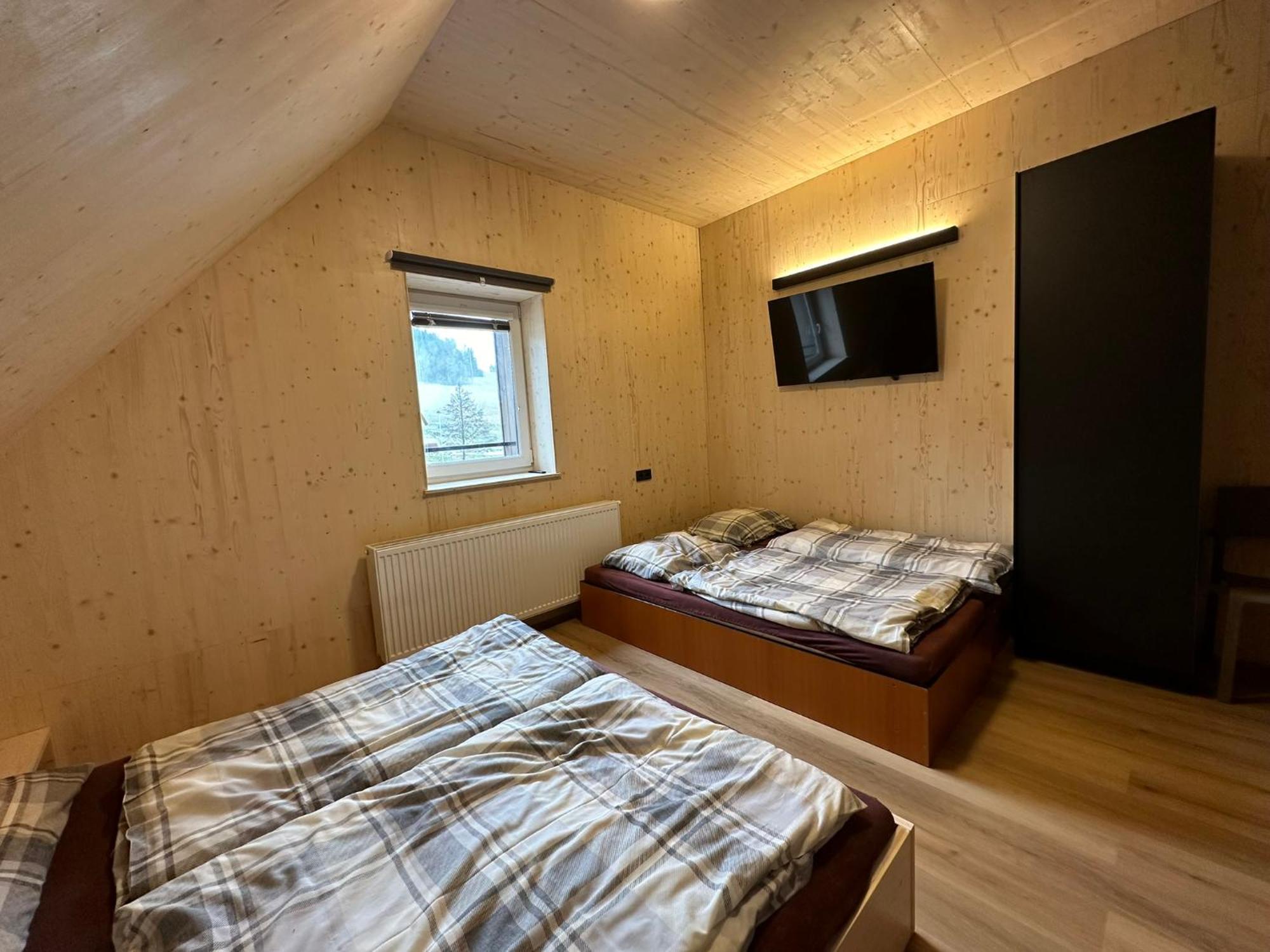 Penzion A Restaurace Pod Sjezdovkou Cenkovice Buitenkant foto