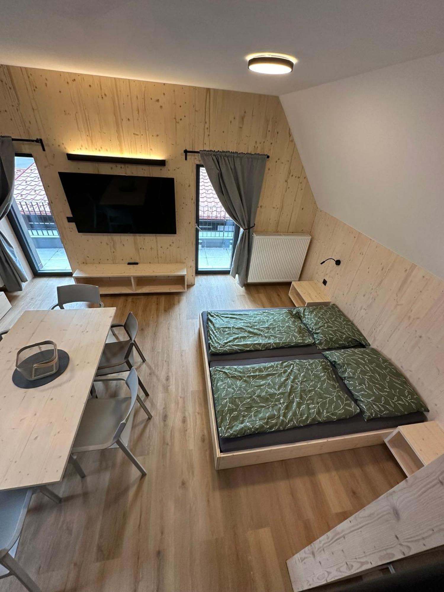 Penzion A Restaurace Pod Sjezdovkou Cenkovice Buitenkant foto